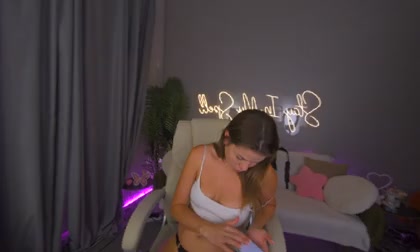 KissableKira