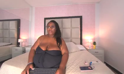TreisyVixen