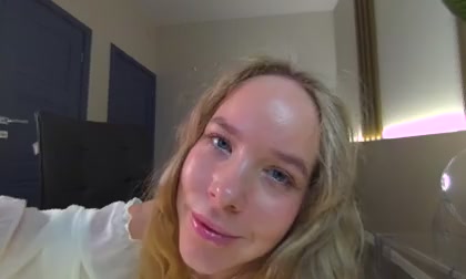milly_shy