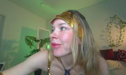 milly_shy