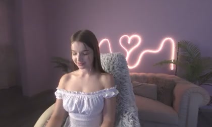 LovelyyLilu
