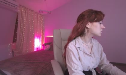 VikkyLoveRed