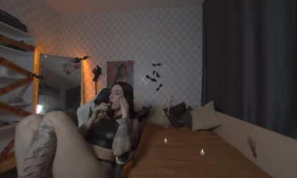 Curious_Lily