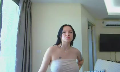 evelyne_xx