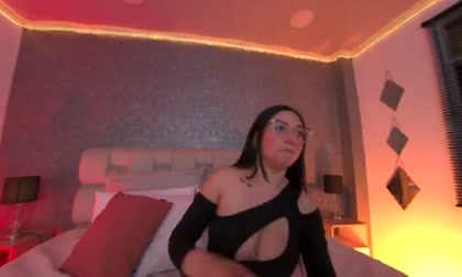 Lucy_neil