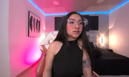 Lucy_neil