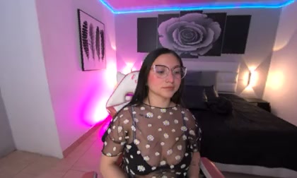 Lucy_neil