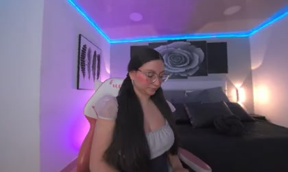 Lucy_neil