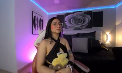 Lucy_neil