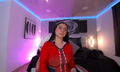 Lucy_neil