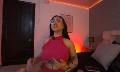 Lucy_neil