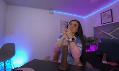 Lucy_neil