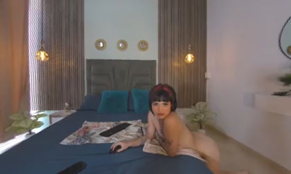 AriaLuxx_
