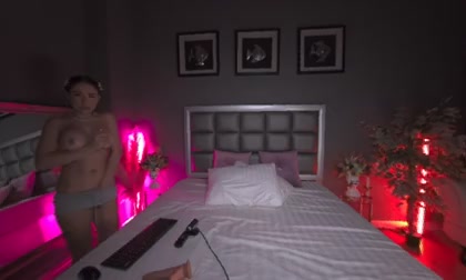 Anais_Bloom