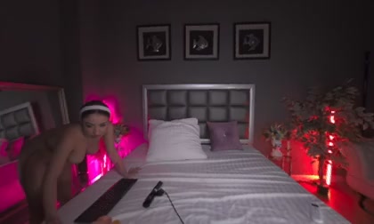 Anais_Bloom