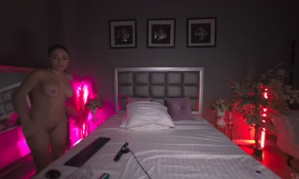 Anais_Bloom