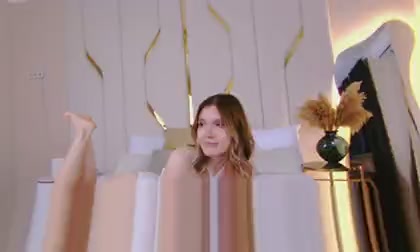 NellieLoyns