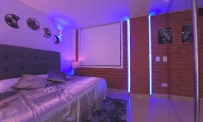 Mandi4pole