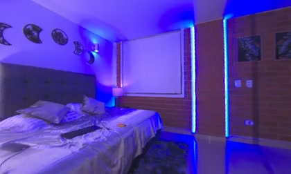 Mandi4pole