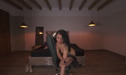 Katy_black19