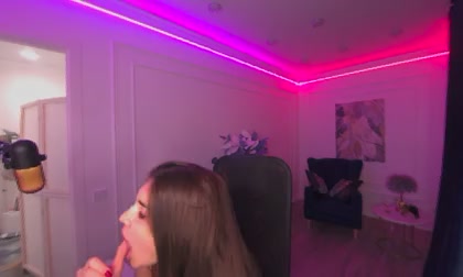 MiaAxeli