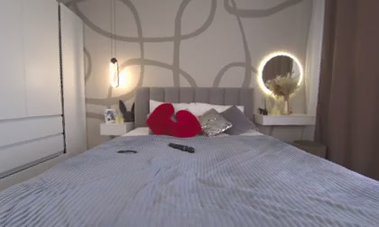 WoW__JuliaBlonde