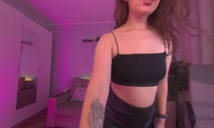 OhWowGirl