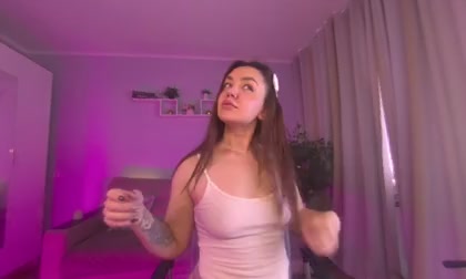 OhWowGirl