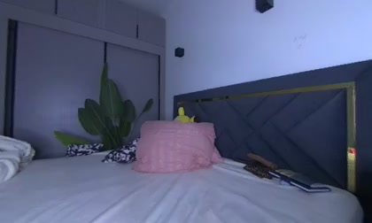 Mia_Tin