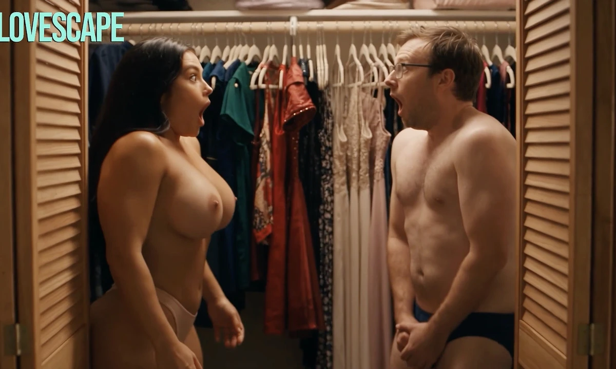 Nerd Guy Has No Idea His Gym Crush Wants To Fuck Him - Watch How It Ends