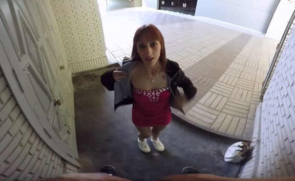 I meet a party slut at Space after hours. I bang her in the parking lot - Public Blowjob and Sex