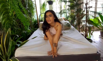 Latin Kiss - Dear; Hot Latina Solo Short Non-Nude Tease