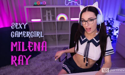 Erotic Gaming Session with Milena Ray
