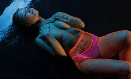 Erotic in Neon
