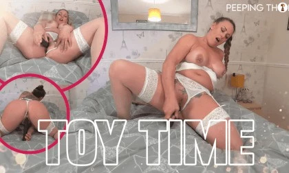 Toy Time - Nurse Tilly