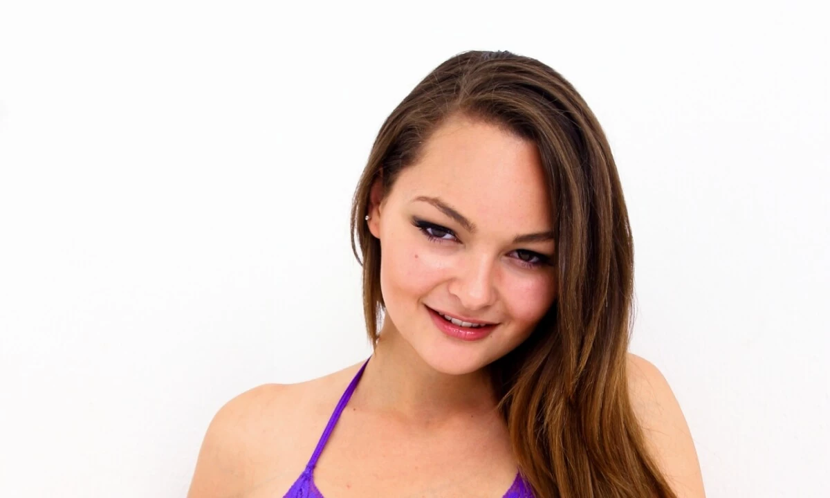 Tiny 18 y.o Teen Sabrina Rey Squirts for the First Time in Her Life!