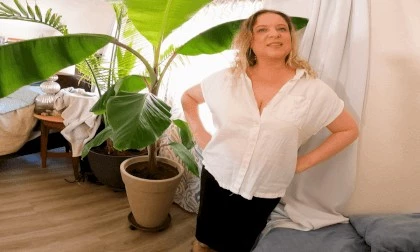 Stepmom Uses Her Butthole To Teach Sex