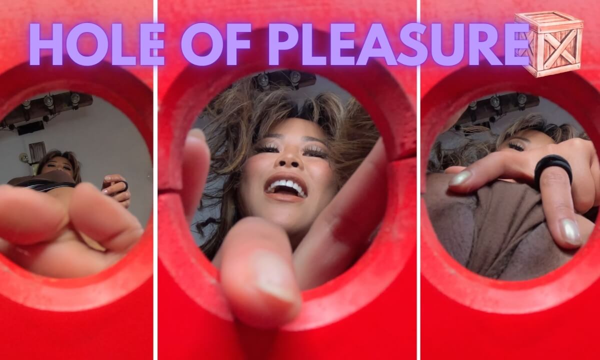 Hole Of Pleasure Feat Astrodomina VR Porn Hole Of Pleasure Feat Astrodomina