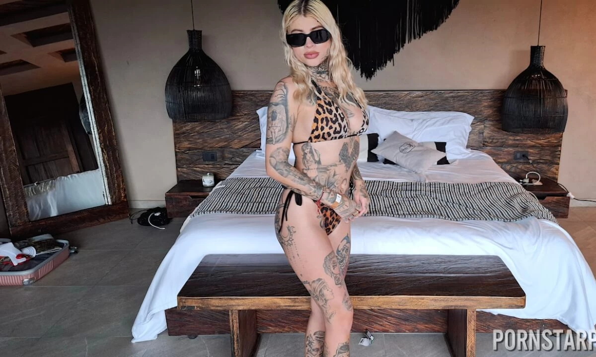 Inked Latina Blondie Cat's First Hot Scene Gets Wild & Filthy!