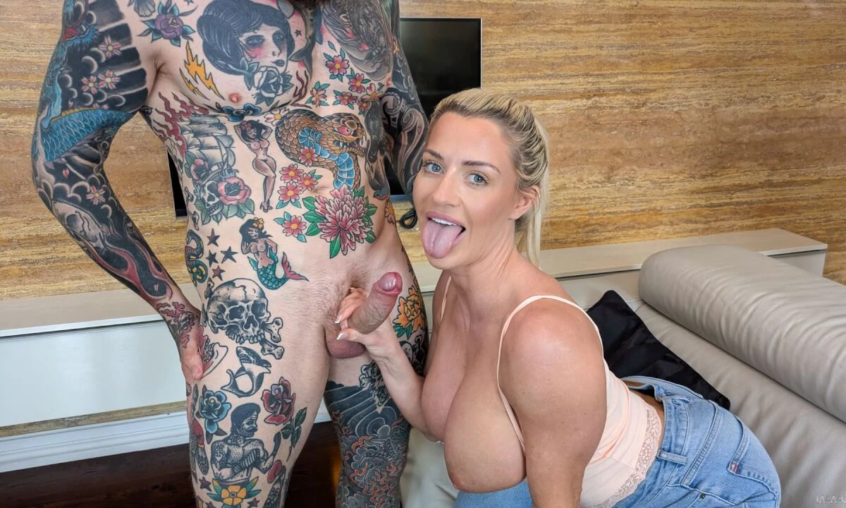Huge Tits Hottie Sienna Day Rides Roller Coasters & Double Penetrated On Her Birthday