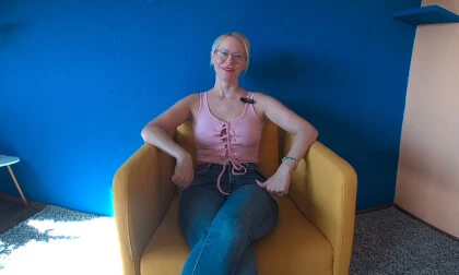 Sexy Neighbour Gives Virtual Pov Sex