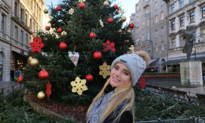 Athena Fleurs – Vr Behind The Scenes Part One - Sassy Stepdaughter Receives Christmas Creampie From Stepdad