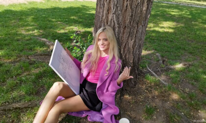 Pretty Painter Novella Night Squirting In Anal Threesome - Part 1