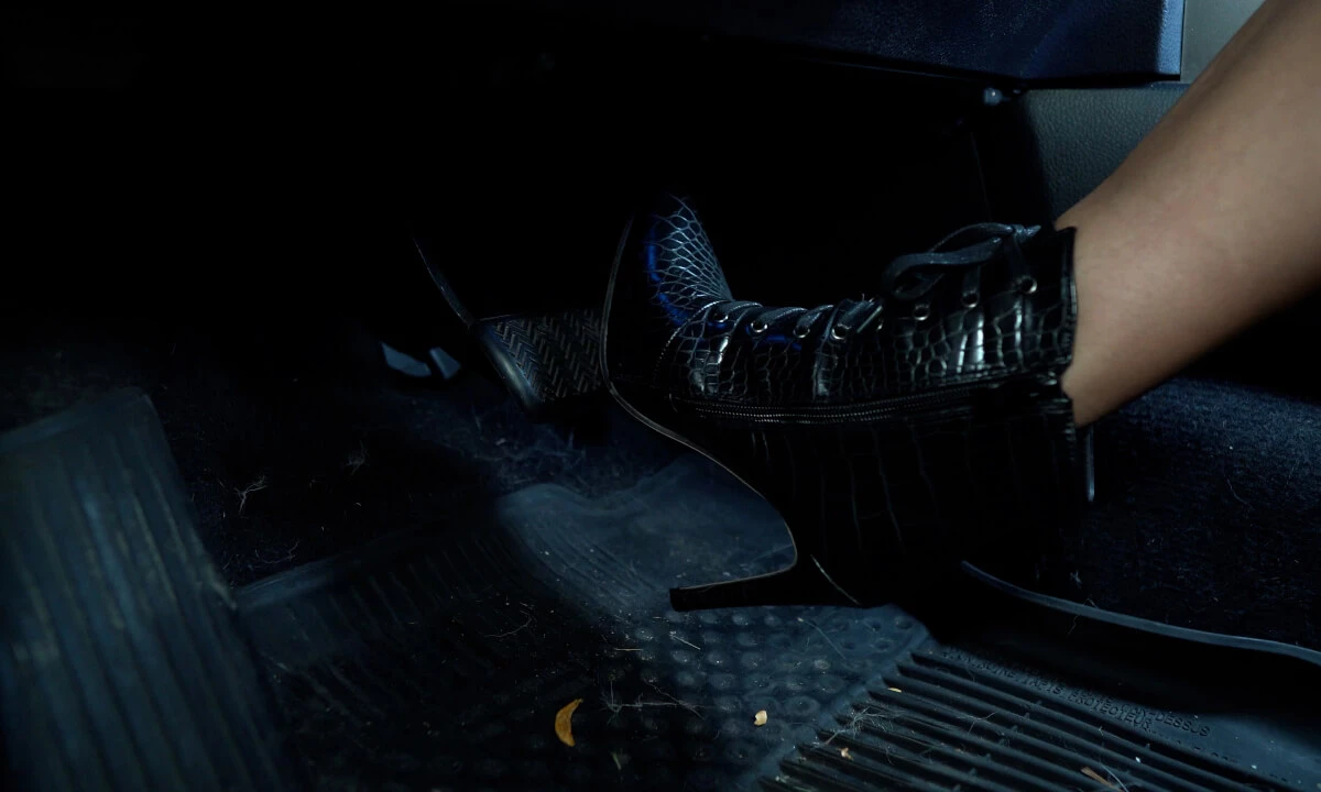 Snake Skin Pedal Pumping