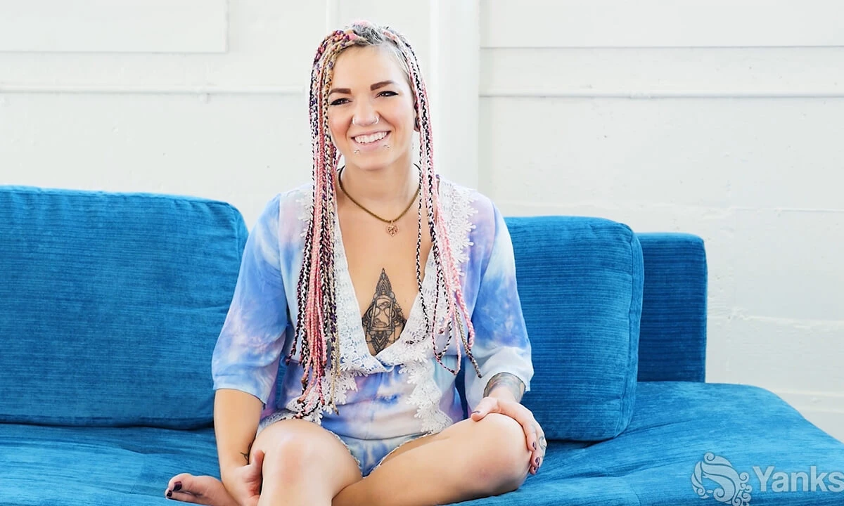 Pixie Lehaj Oils Up Her Pussy VR Porn Video