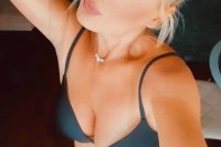 jasmine rouge virtual reality porn