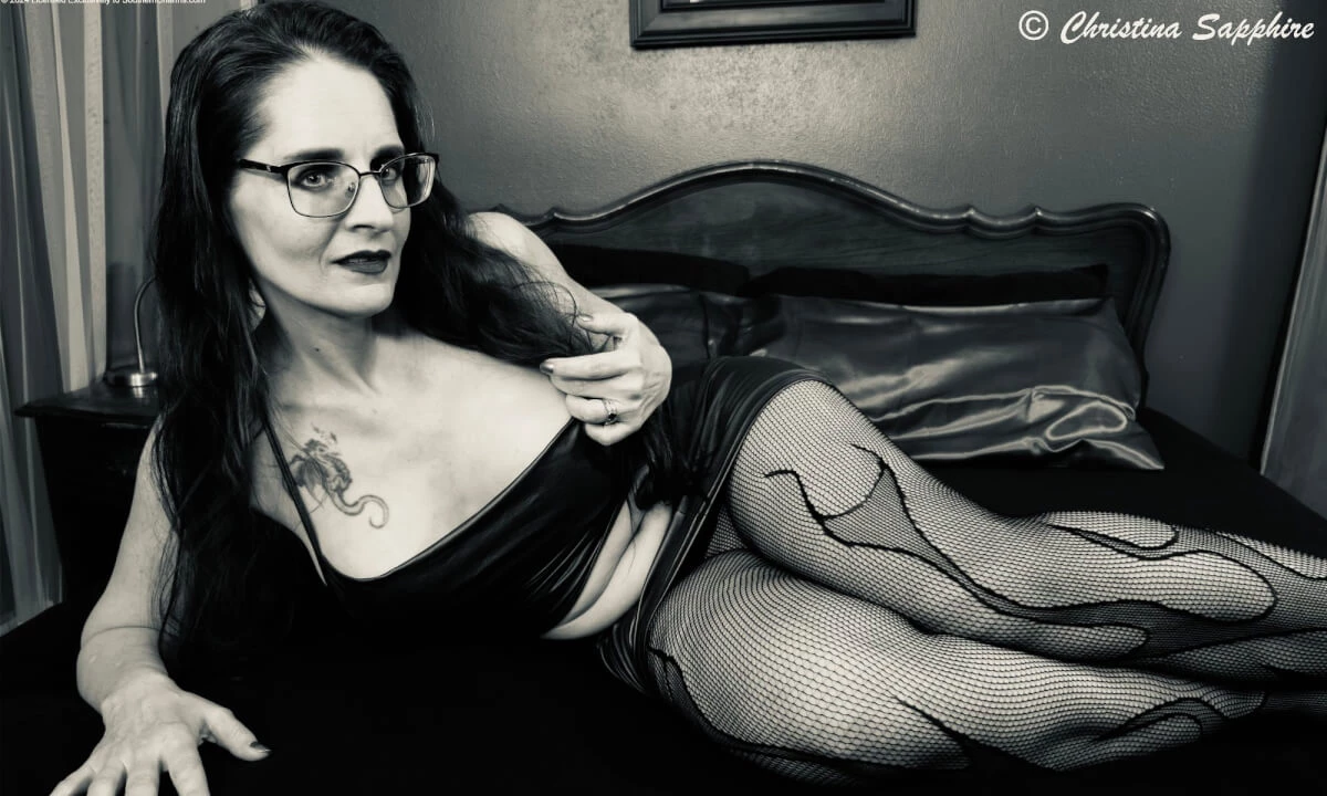 Nurse Christina Sapphire Wants That Cum