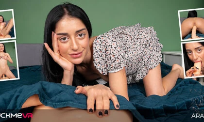 Ara Mix Splits Her Pussy Open With A Large Dildo