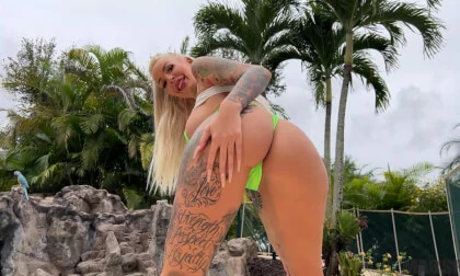 Blondie Bombshell Bikini