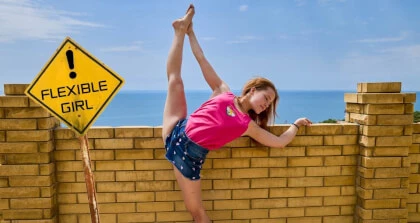 Flexible Sweetheart Nicole Murkovski